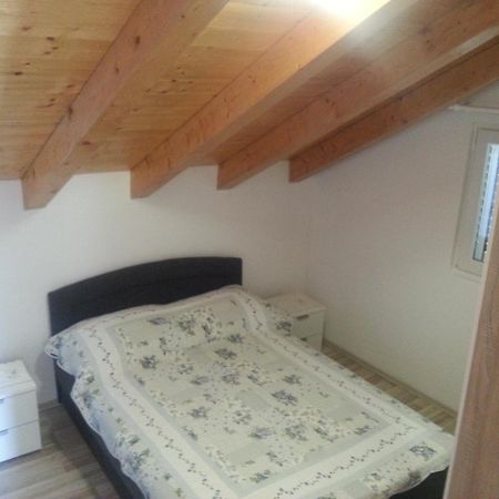 Apartmani Milisa L Primošten Esterno foto