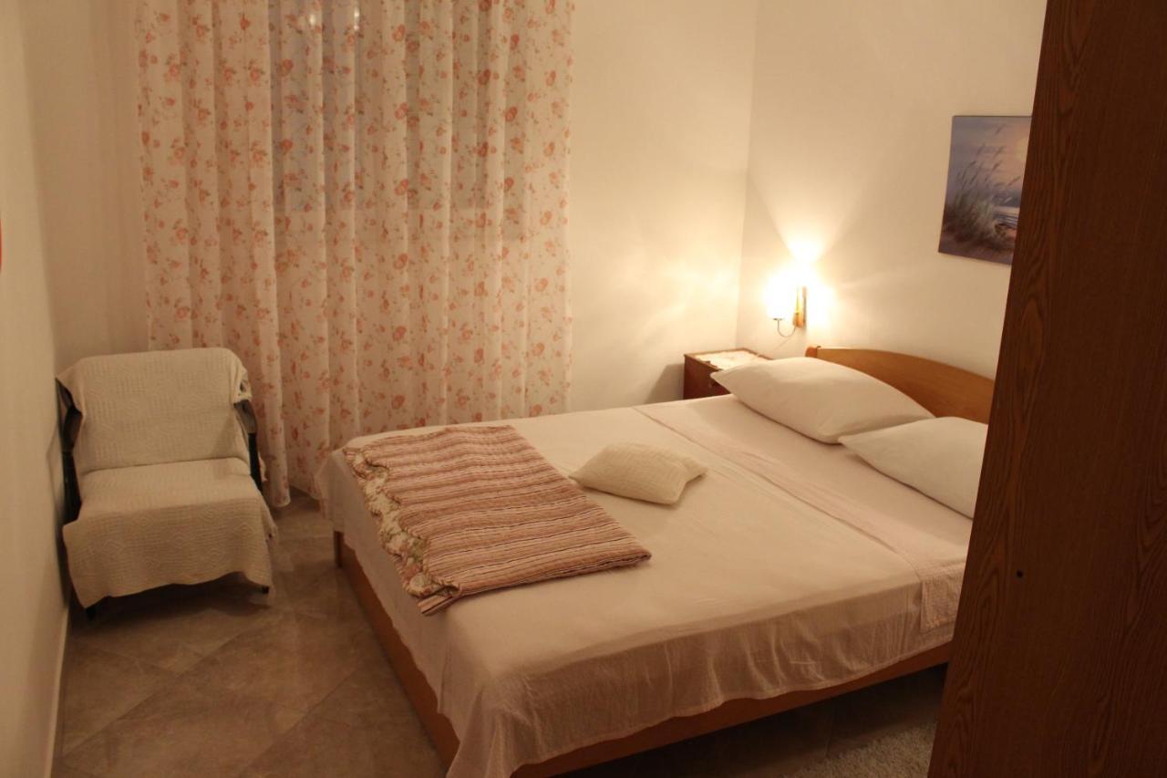 Apartmani Milisa L Primošten Esterno foto