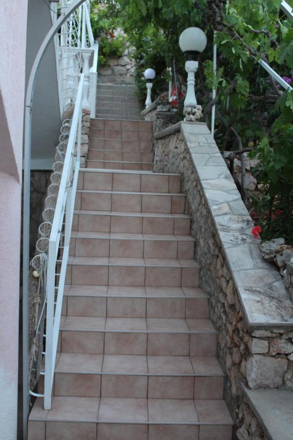 Apartmani Milisa L Primošten Esterno foto