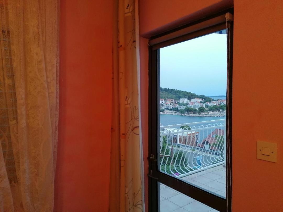 Apartmani Milisa L Primošten Esterno foto