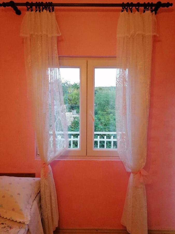 Apartmani Milisa L Primošten Esterno foto