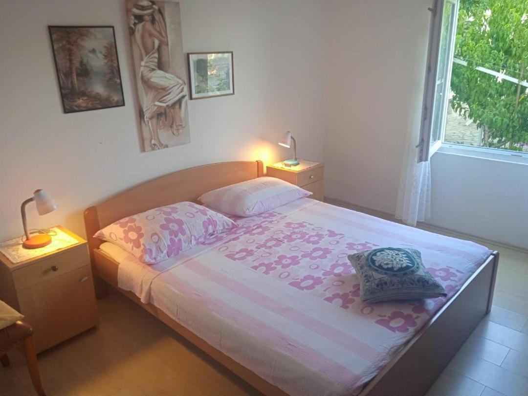 Apartmani Milisa L Primošten Esterno foto