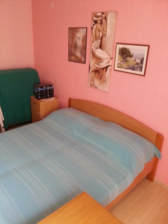 Apartmani Milisa L Primošten Esterno foto