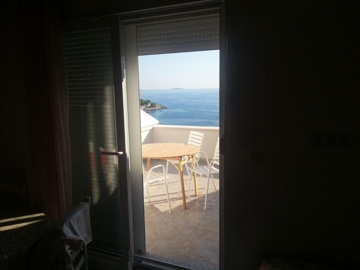 Apartmani Milisa L Primošten Esterno foto
